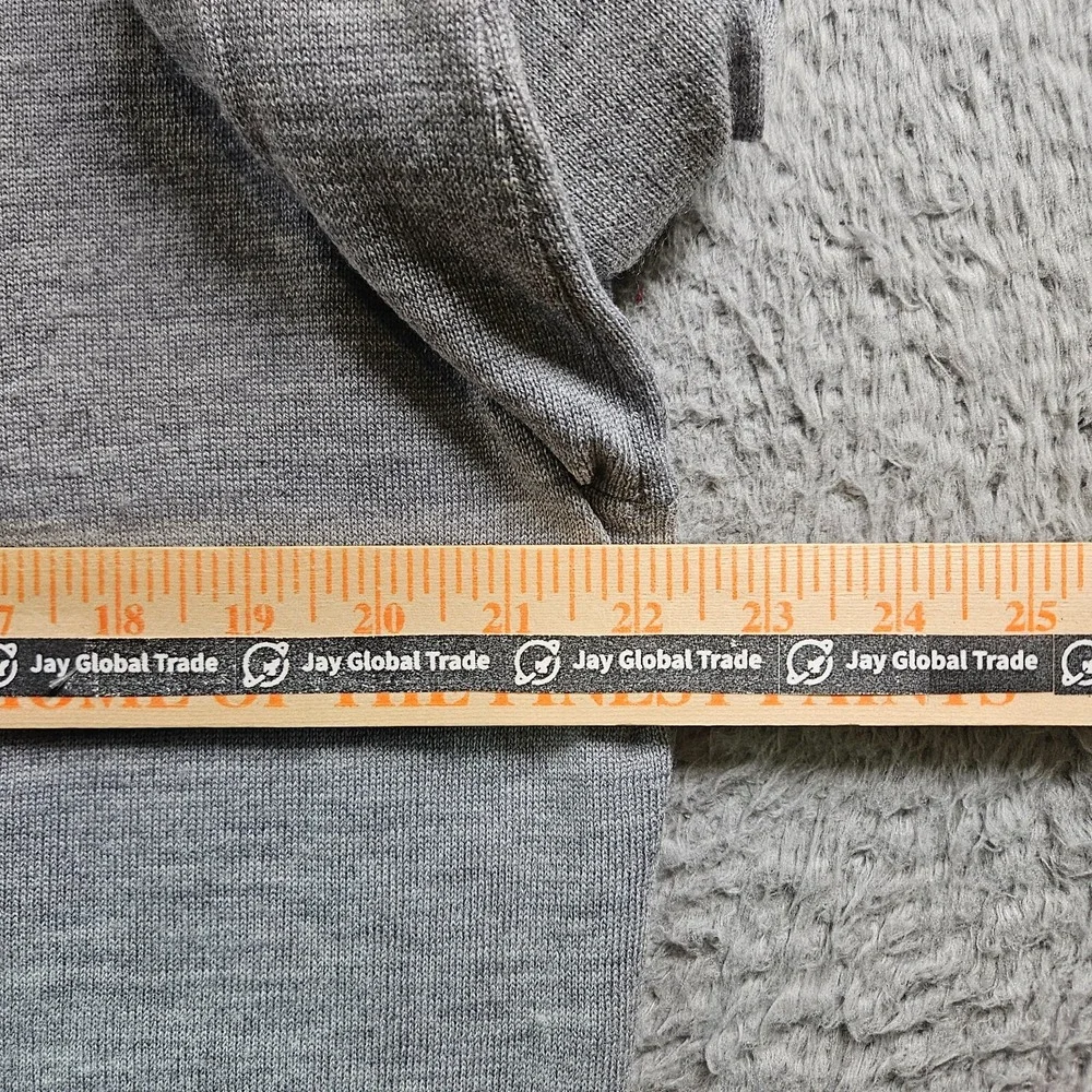 J Crew 100% Merino Wool Sweater Men XL V-Neck Gray Pullover‎